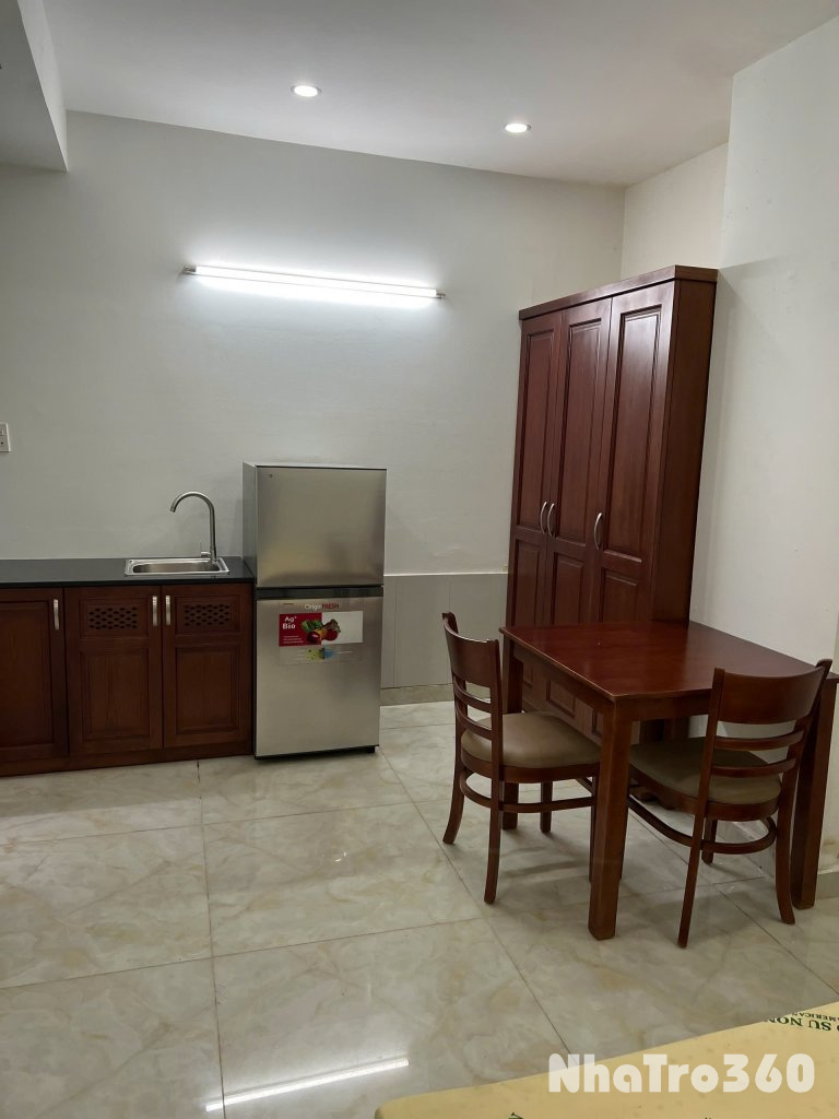 Cho thuê căn hộ - Thành Thái, quận 10