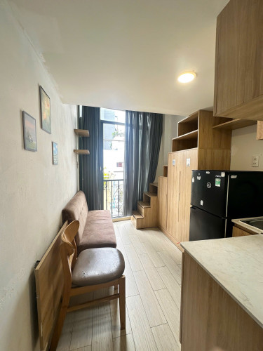 Cho thuê căn hộ Duplex (gác), Q4, Đường Bến Vân Đồn, gần ĐH Luật, ĐH Nguyễn Tất Thành, Chợ Xóm Chiếu
