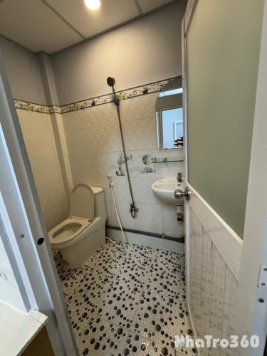 Cho thuê căn hộ Q4, Đường Tôn Đản, gần ĐH Luật, ĐH Nguyễn Tất Thành, Chợ Xóm Chiếu