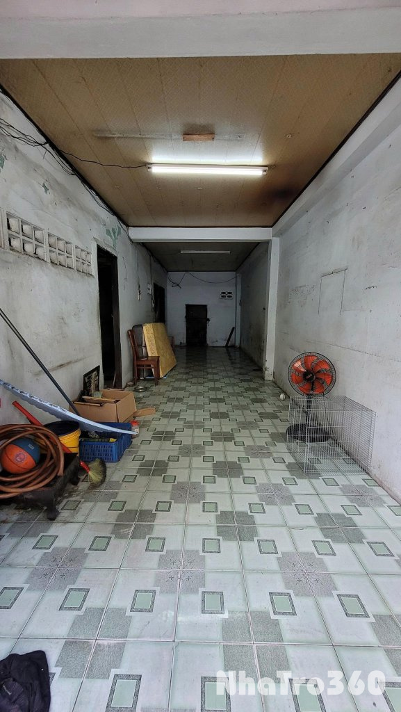 CHO THUÊ NGUYÊN CĂN HẺM XE TẢI ÔNG ÍCH KHIÊM, Q.11 (CÓ SẴN DÃY TRỌ 12 PHÒNG)