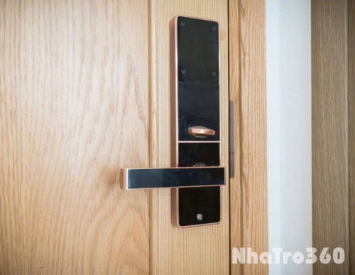 Phòng 35m2 quận 1 đề thám ngay bùi viện