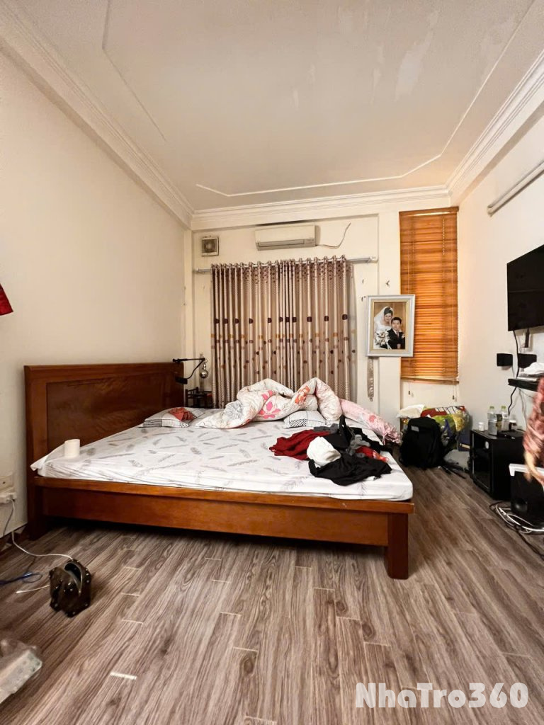 Cho thuê nhà nguyên căn Phạm Ngọc Thạch 50m² x 4 tầng 4 PN, 3 WC, 16 triệu