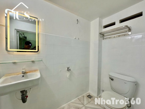 Cho Thuê Căn Hộ Tách Bếp Full Nội Thất Quận 10