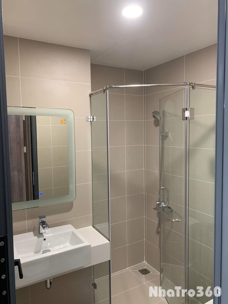 TÌM NỮ Ở GHÉP 1:1 PHÒNG MASTER CC BOULEVARD