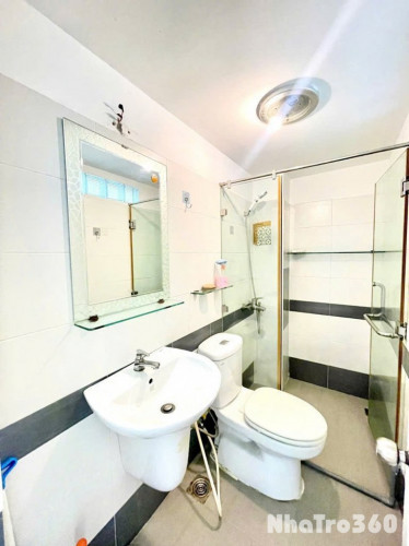 Cho thuê căn hộ Q1, đường Trần Quang Khải, gần Chợ Tân Định, Công Viên Lê Văn Tám, Cầu Bông