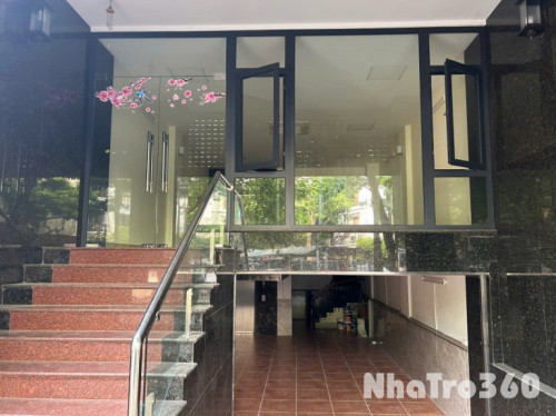 18.12.25.1 Cho thuê 6 tầng mặt phố gần CV Cầu Giấy, có thể làm văn phòng, kinh doanh, xuất khẩu lao động, trung tâm giáo dục, y khoa...