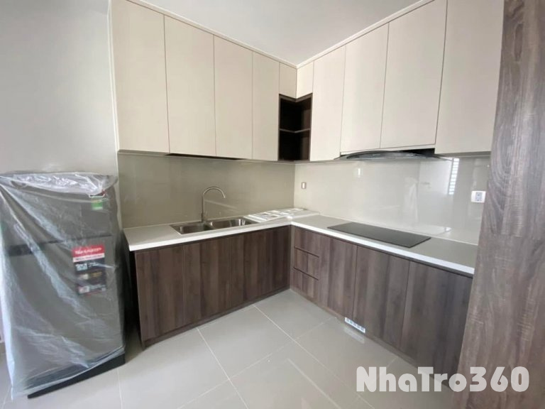 TÌM NỮ Ở GHÉP 1:1 PHÒNG MASTER CC BOULEVARD