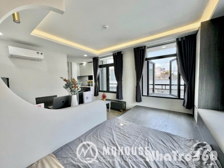 Căn Hộ Tách Bếp Tân Bình Cửa Sổ Ngay Nhà Ga T3