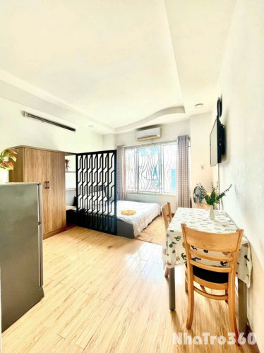 Cho thuê căn hộ Q1, đường Trần Quang Khải, gần Chợ Tân Định, Công Viên Lê Văn Tám, Cầu Bông