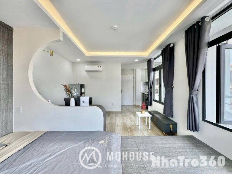 Căn Hộ Tách Bếp Tân Bình Cửa Sổ Ngay Nhà Ga T3