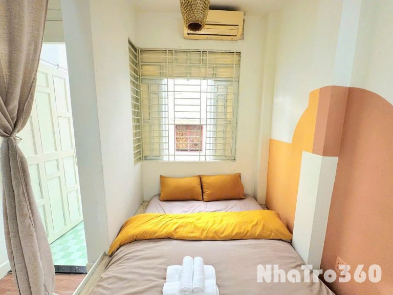 Cho thuê căn hộ ban công, Q1, đường Nguyễn Trãi, gần ĐH Sài Gòn, Cầu Nguyễn Văn Cừ, Công Viên 23/9