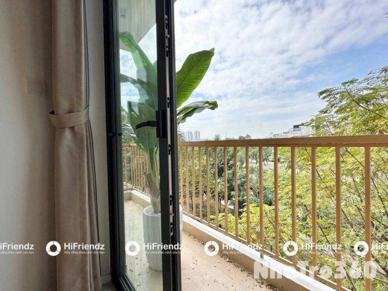 CHO THUÊ PHÒNG STUDIO BAN CÔNG SIÊU THOÁNG, MỚI,TB