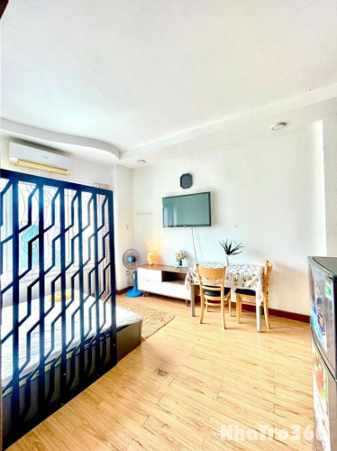 Cho thuê căn hộ Q1, đường Trần Quang Khải, gần Chợ Tân Định, Công Viên Lê Văn Tám, Cầu Bông