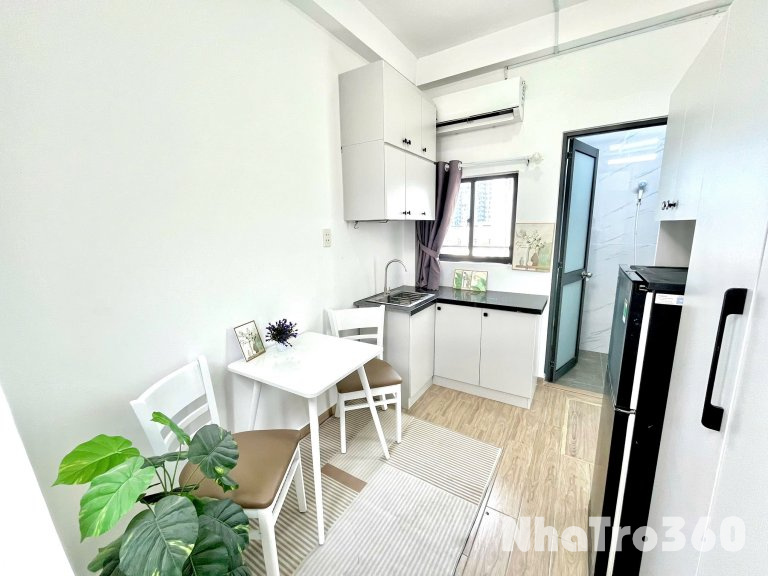 Cho thuê căn hộ Q4, Đường Nguyễn Thần Hiến, gần ĐH Nguyễn Tất Thành, Chợ Xóm Chiếu, Cầu Tân Thuận