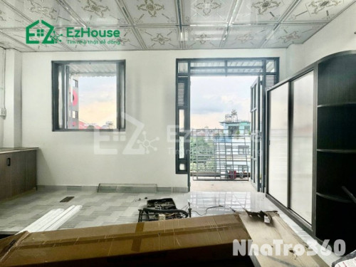 Full nội thất, bancol, cửa sổ, tự do, giá rẻ