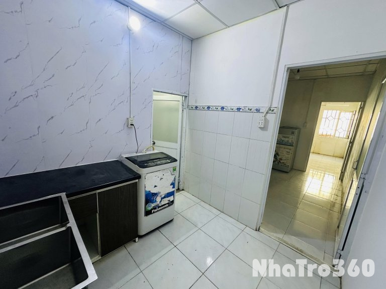 CHO THUÊ PHÒNG B04 TẦNG TRỆT, CÓ 2 PN, DT 40M2 NGUYỄN VĂN LINH, P. TÂN THUẬN (Q.7 CŨ) GIÁ 5 TRIỆU.