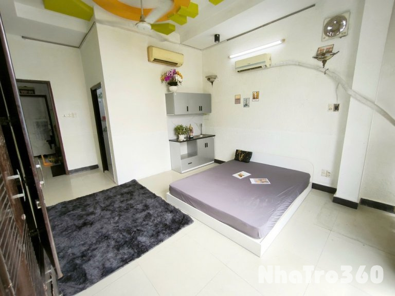 Full nội thất, bancol, tự do, giá rẻ