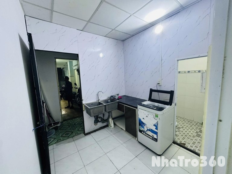 CHO THUÊ PHÒNG B04 TẦNG TRỆT, CÓ 2 PN, DT 40M2 NGUYỄN VĂN LINH, P. TÂN THUẬN (Q.7 CŨ) GIÁ 5 TRIỆU.