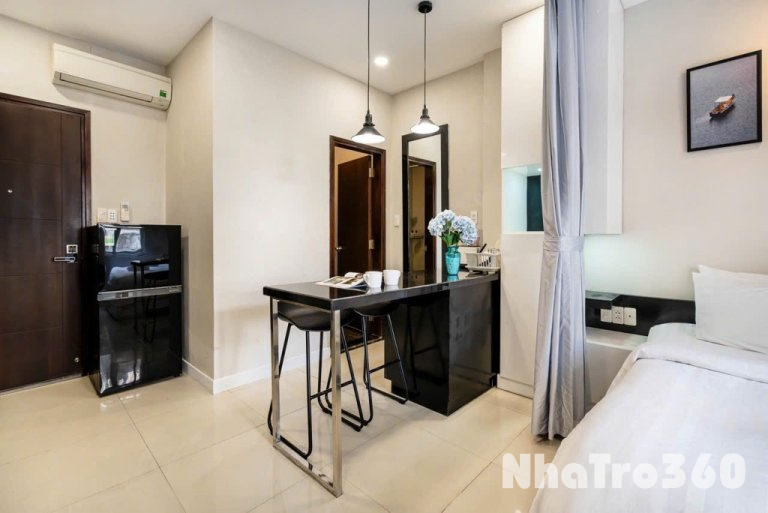 Phòng ban công 35m2 quận 1 đường tôn thất tùng