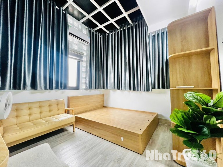 Căn Hộ Tách Bếp Ban Công Gần Cư Xá Lữ Gia Quận 10