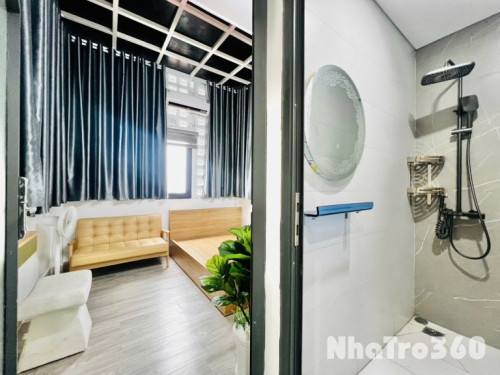 Căn Hộ Tách Bếp Ban Công Gần Cư Xá Lữ Gia Quận 10