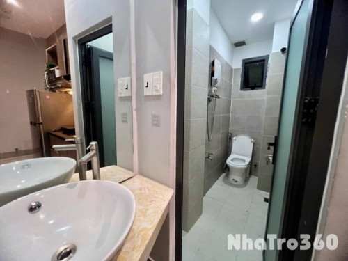 Căn Hộ Dịch Vụ 1PN Full Nội Thất, Ban Công Thoáng