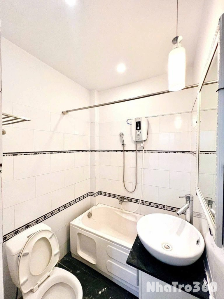 Cho thuê phòng trọ 1PN, full nội thất Q1, ngay cầu Ba Son, Bitexco, bến Bạch Đằng, phố đi bộ…