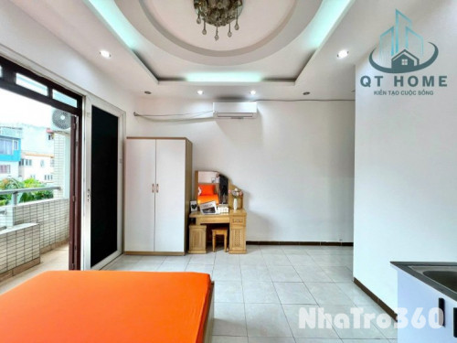 Cho thuê căn hộ ban công, Q1, đường Nguyễn Văn Cừ, gần Công Viên 23/9, cầu Nguyễn Văn Cừ, ĐH Sài Gòn