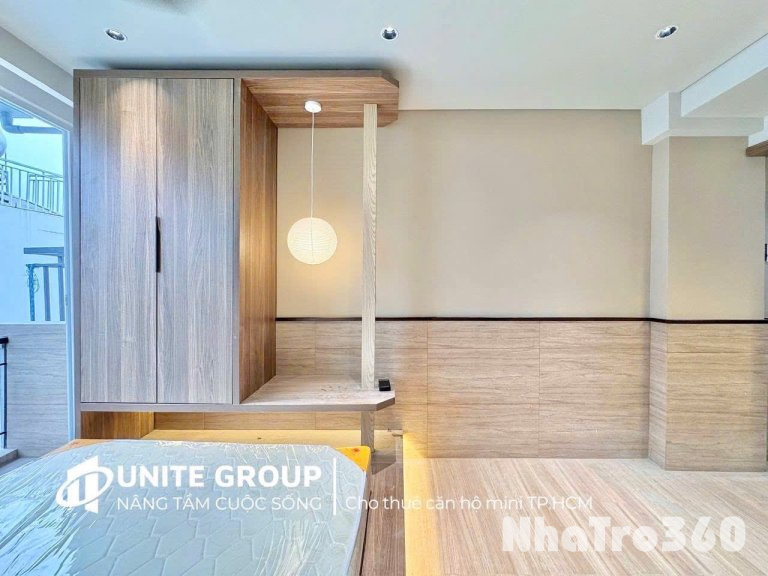 Cho thuê căn hộ ban công, Q1, đường Thạch Thị Thanh, gần Chợ Tân Đinh, Công Viên Lê Văn Tám