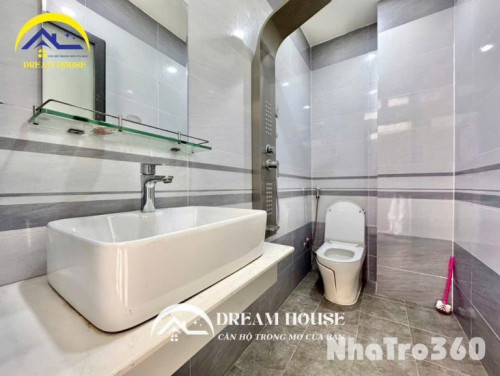 Full nội thất, bancol, tự do, giá rẻ