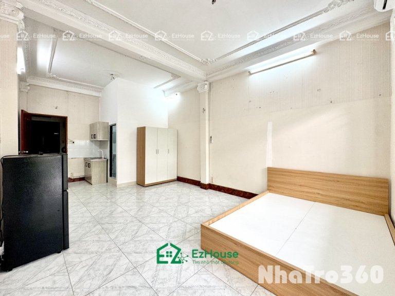 Full nội thất, ban công, cửa sổ, tự do, giá rẻ