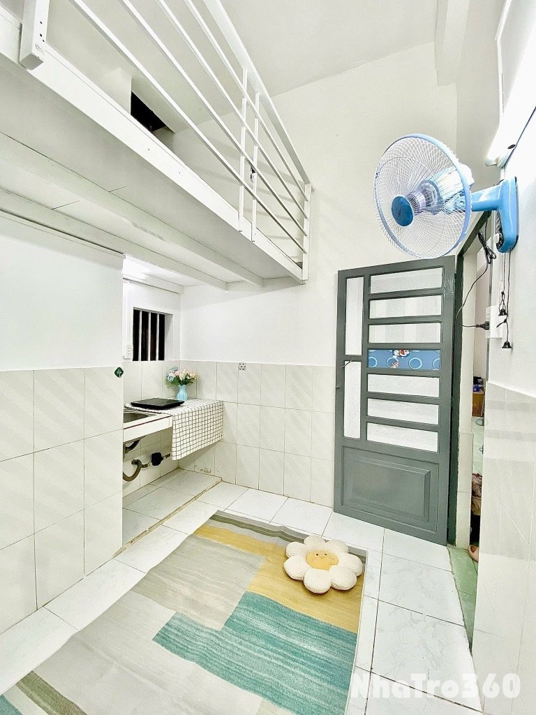 CHO THUÊ PHÒNG GẦN ĐH VĂN HIẾN QUA QUẬN 11 kế bên