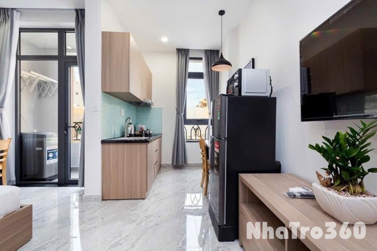 CĂN HỘ BAN CÔNG MÁY GIẶT RIÊNG NGAY TÂN BÌNH