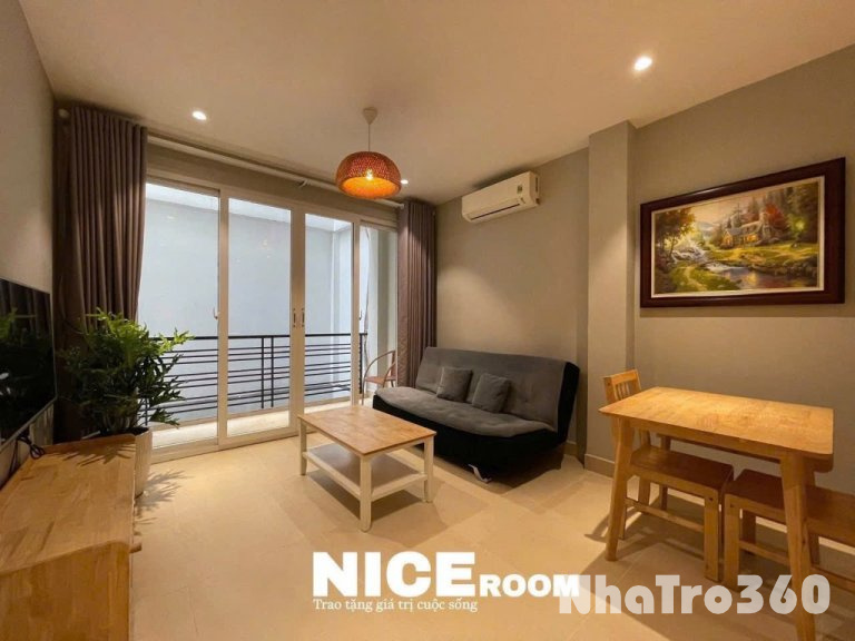 Căn Hộ 1PN Cho Thuê Tân Bình Ban Công Ngay Sân Bay