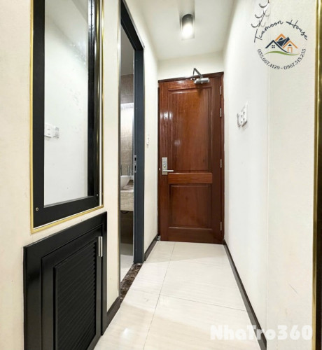 Cho thuê căn hộ ban công, Q1, Đường Nguyễn Cảnh Chân, gần Cầu Nguyễn Văn Cừ, Công Viên 23/9, ĐH Sài Gòn