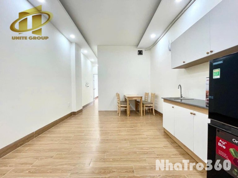 Cho thuê căn hộ 2PN Cửa sổ thoáng Q1 gần ĐH Luật, ĐH Nguyễn Tất Thành, chợ 200, cầu Calmette