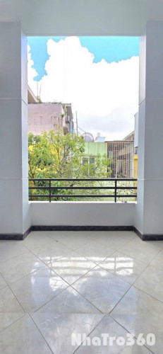 Cho thuê căn Studio ban công Q1, gần cầu Ba Son, Thảo Cầm Viên, chợ Bến Thành, vòng xoay Điện Biên Phủ