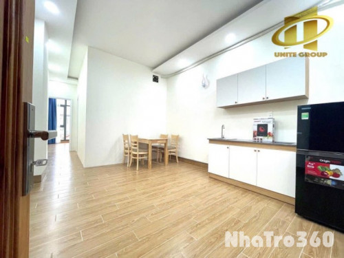 Cho thuê căn hộ 2PN Cửa sổ thoáng Q1 gần ĐH Luật, ĐH Nguyễn Tất Thành, chợ 200, cầu Calmette