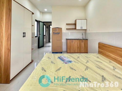 Cho thuê căn Studio ban công Q8, ngay cầu Chánh Hưng, cầu Nguyễn Tri Phương, Parcmall, Central Premium