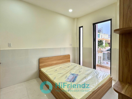 Cho thuê căn Studio ban công Q8, ngay cầu Chánh Hưng, cầu Nguyễn Tri Phương, Parcmall, Central Premium