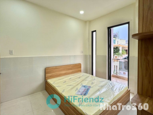 Cho thuê căn Studio ban công Q8, ngay cầu Chánh Hưng, cầu Nguyễn Tri Phương, Parcmall, Central Premium