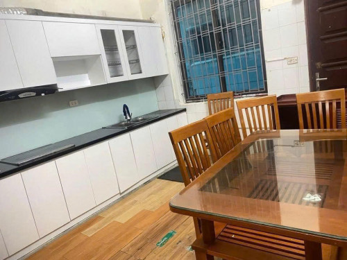 Cho thuê nhà nguyên căn ngõ 168 Nguyễn Lân, 70m² x 4 tầng, 3PN, 4WC, 12 triệu