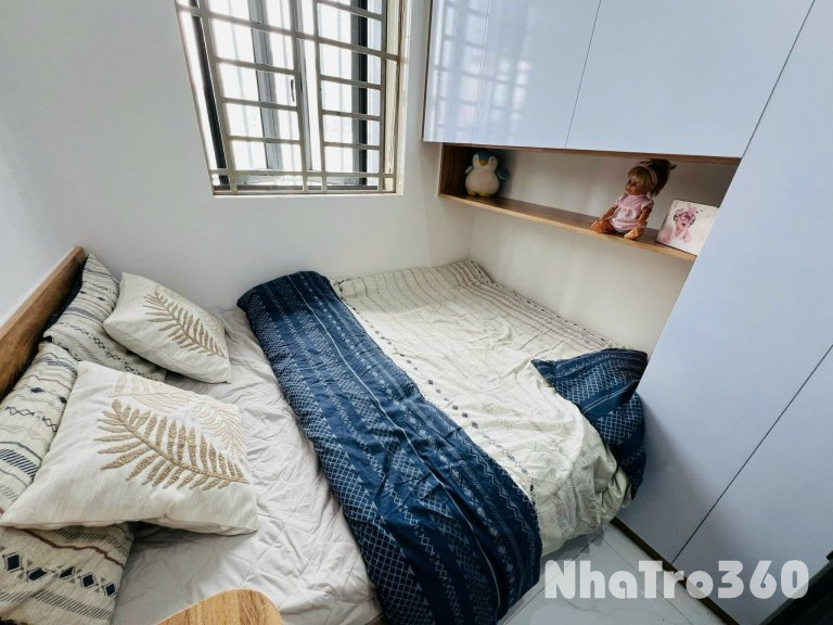 Cho thuê căn hộ 1PN, gác, Q4, đường Tôn Thất Thuyết, gần ĐH Nguyễn Tất Thành, Cầu Tân Thuận