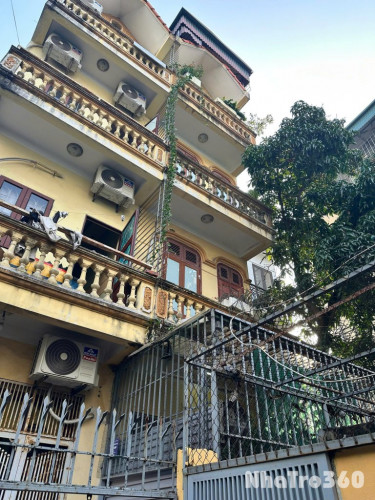 Cho thuê nhà ngõ 279 Hoàng Mai, 4 tầng, 45m², 5 PN, 15 Triệu
