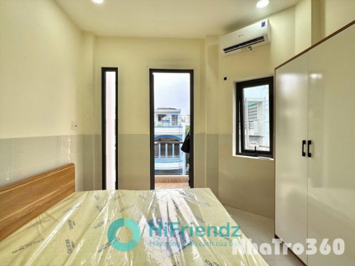 Cho thuê căn Studio ban công Q8, ngay cầu Chánh Hưng, cầu Nguyễn Tri Phương, Parcmall, Central Premium