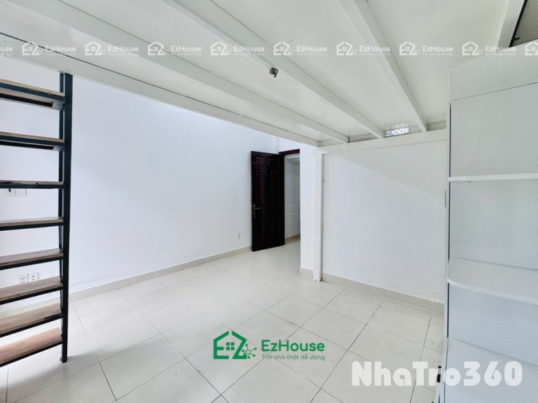 Full nội thất, tách bếp, máy giặt riêng, cửa sổ