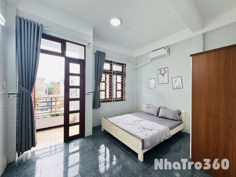 CĂN HỘ BAN CÔNG TÁCH BẾP NGAY TÂN BÌNH GẦN QUẬN 10