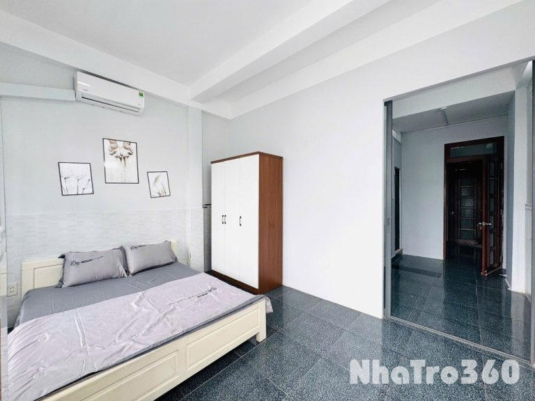 CĂN HỘ BAN CÔNG TÁCH BẾP NGAY TÂN BÌNH GẦN QUẬN 10