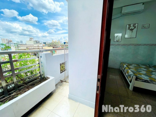 CĂN HỘ BAN CÔNG TÁCH BẾP NGAY TÂN BÌNH GẦN QUẬN 10