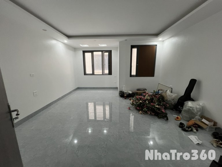 Cho thuê Văn phòng có thang Máy